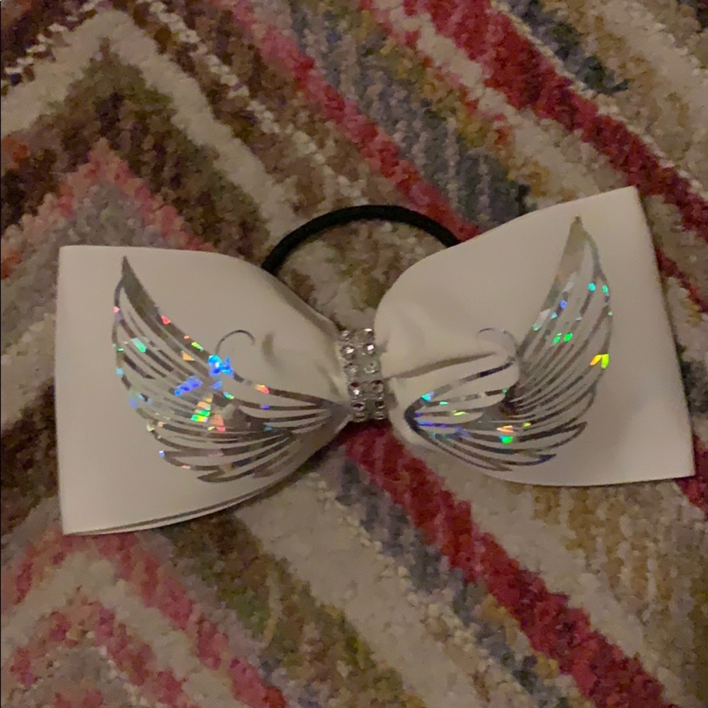 Angel wings cheer bow